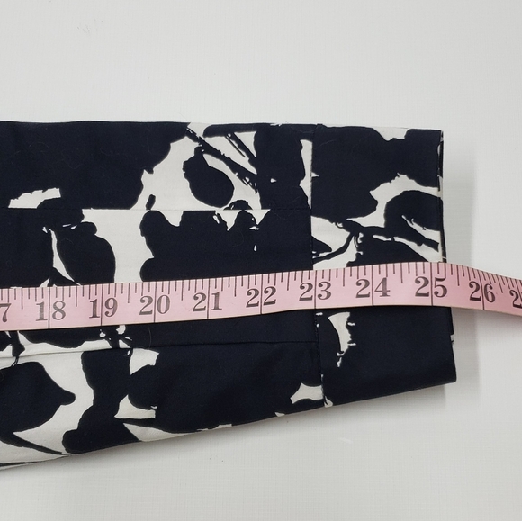 LaFayette 148 Petite Black White Floral  A-Line Knee Length Skirt Size 6 - Picture 4 of 13